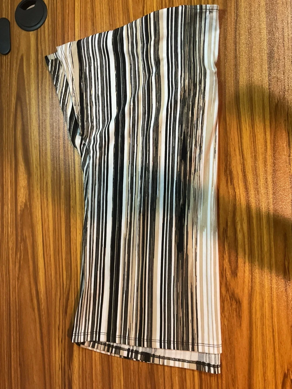 Adrienne Vittadini lightweight sleeveless